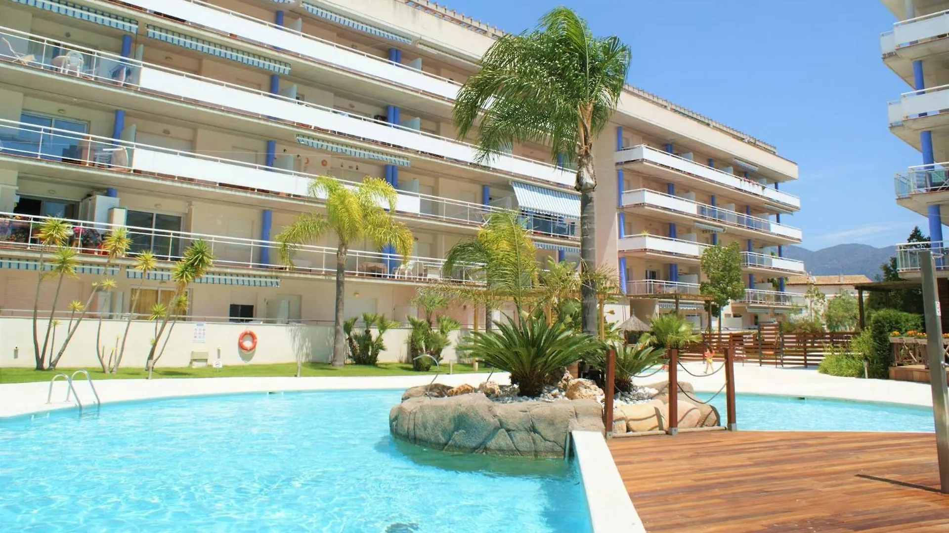 Apartment Apartamento Con Vistas Al Canal En Residencia Con Piscina Roses Spain