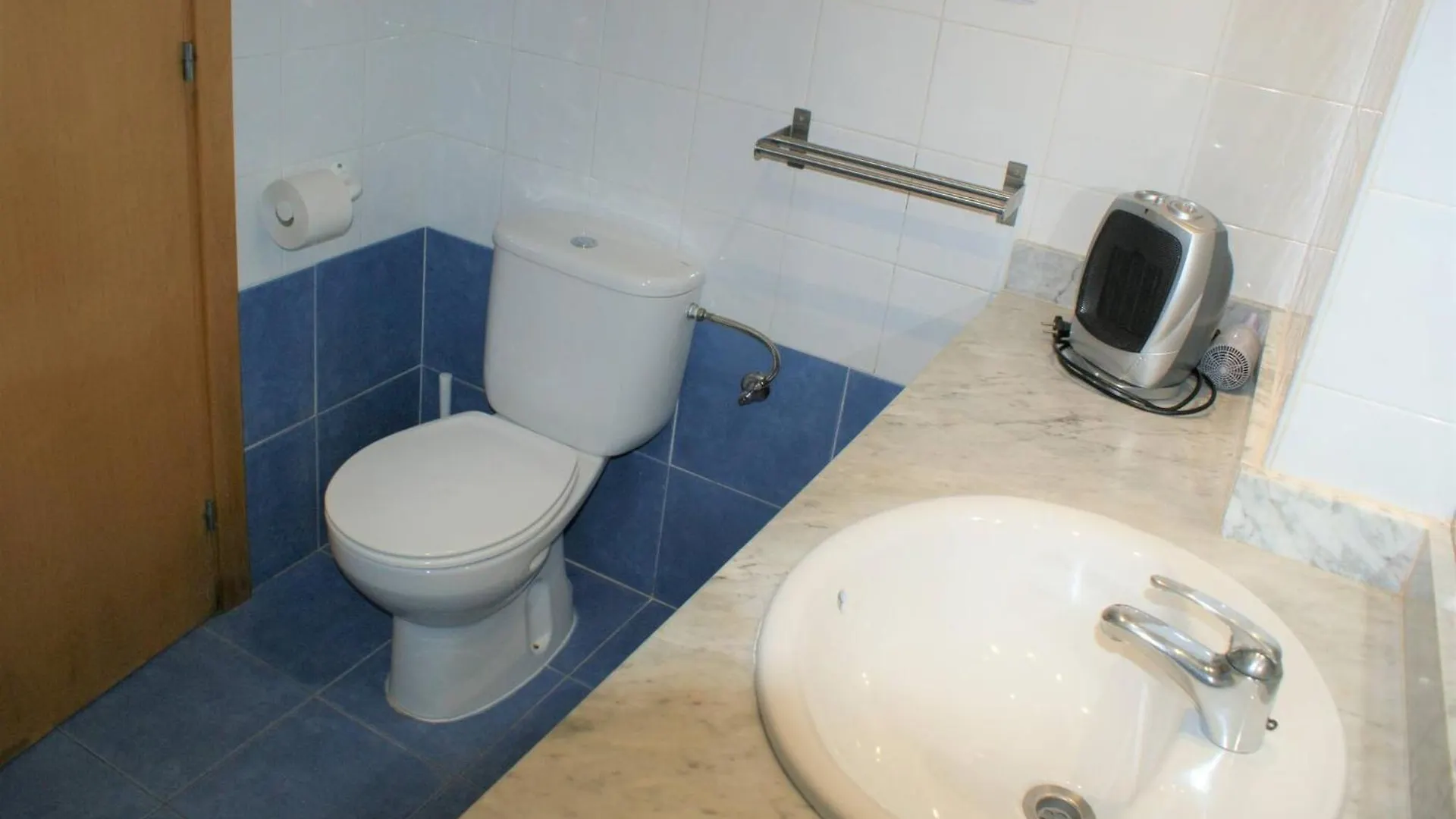 Apartamento Con Vistas Al Canal En Residencia Con Piscina Roses 0*,